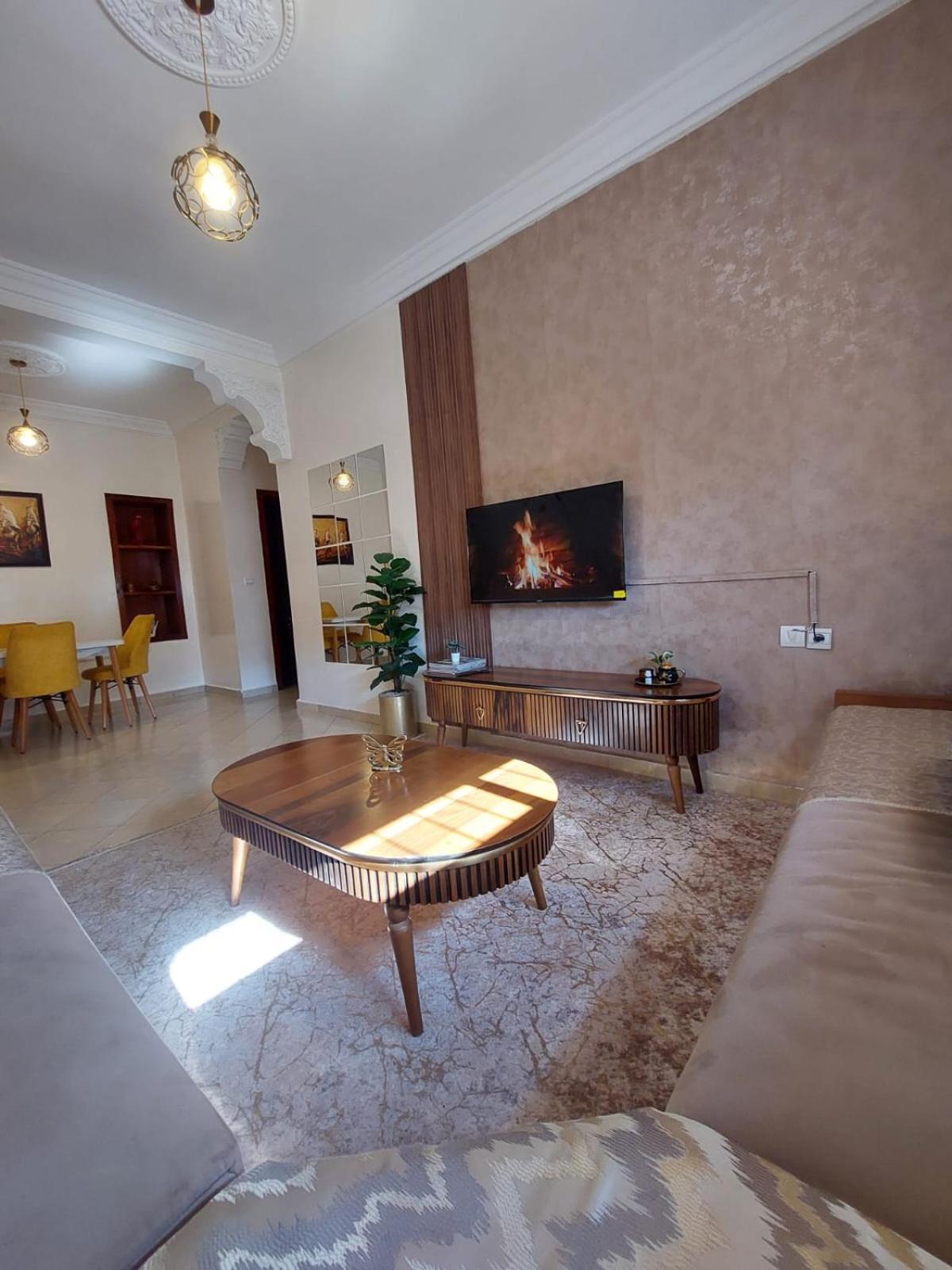 Charite Host Appartement , Wifi Et Parking Gratuit Agadir Eksteriør billede